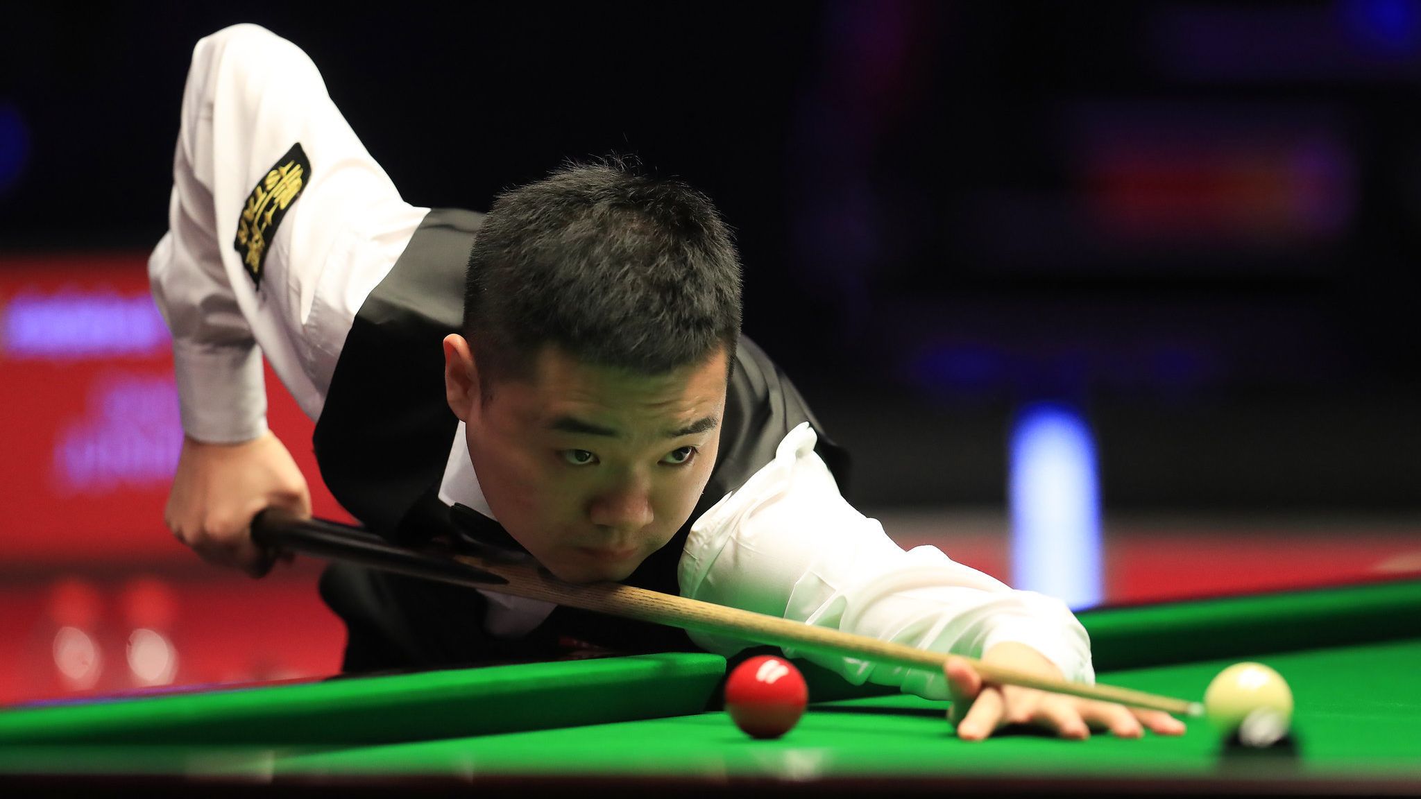 工作人员至 工作人员至