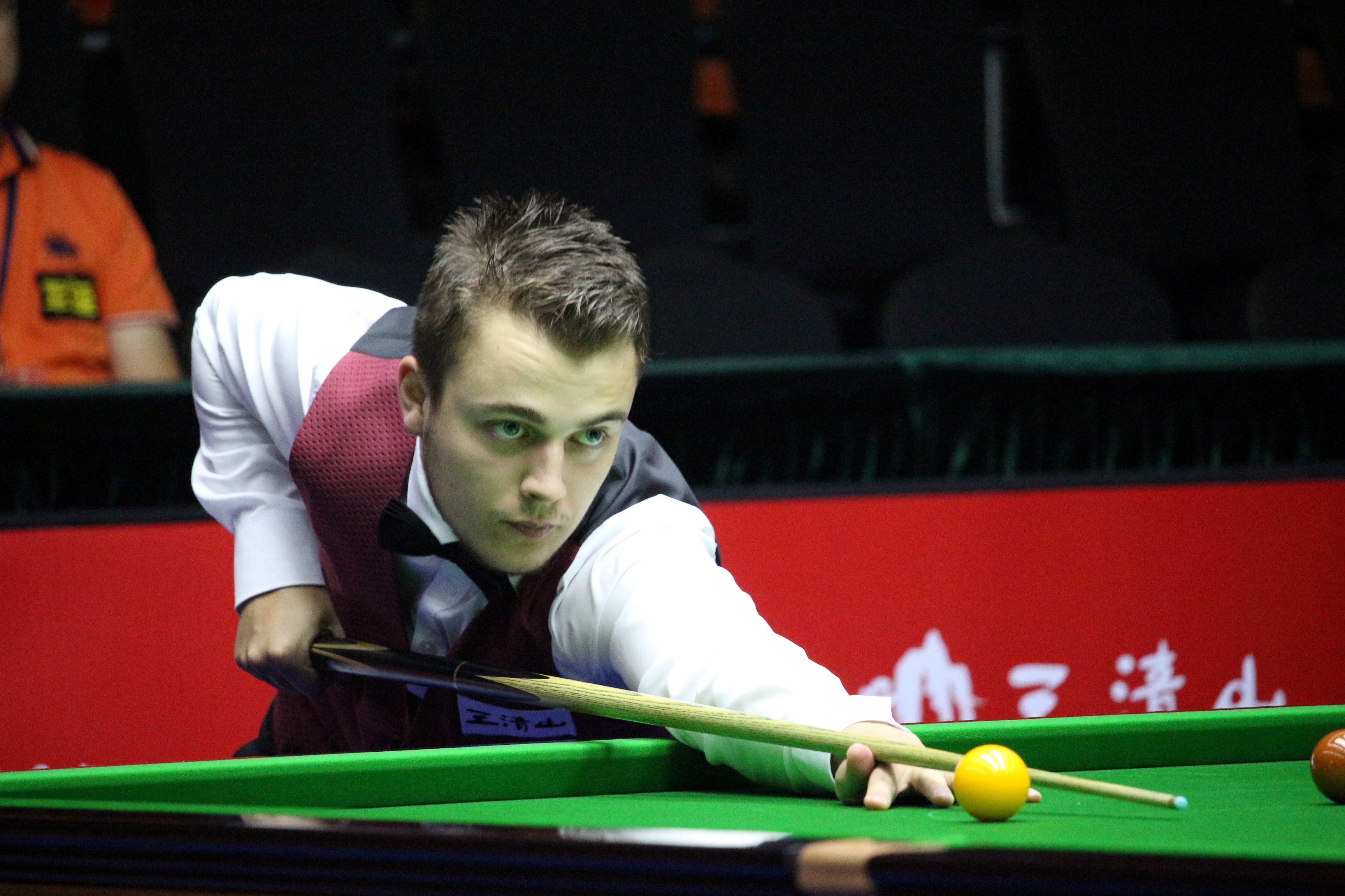 稳定的纵深 稳定的纵深