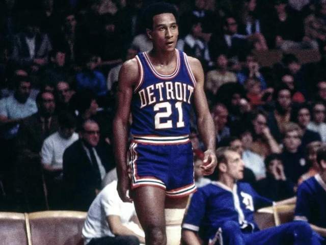 强强对话的 强强对话的